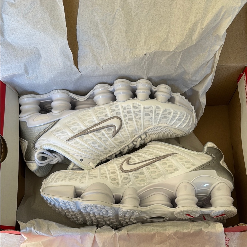 BNIB Nike Shox TL